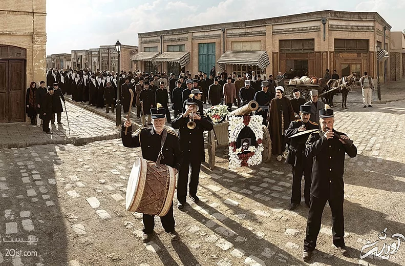 Azadeh_Akhlaghi_Photo-2